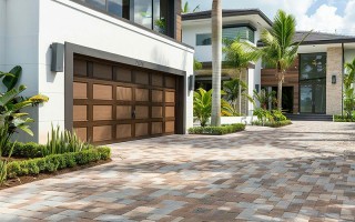 impact-garage-doors-hurricane-ready-img1